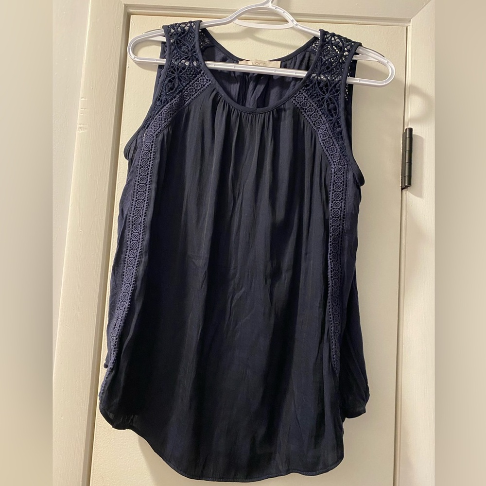 LOFT Sleeveless Top